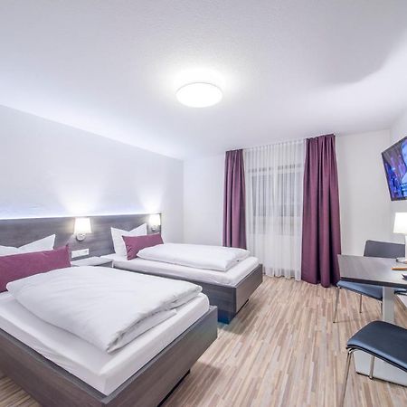 Hotel Nuernberger Hof Neumarkt in der Oberpfalz Buitenkant foto