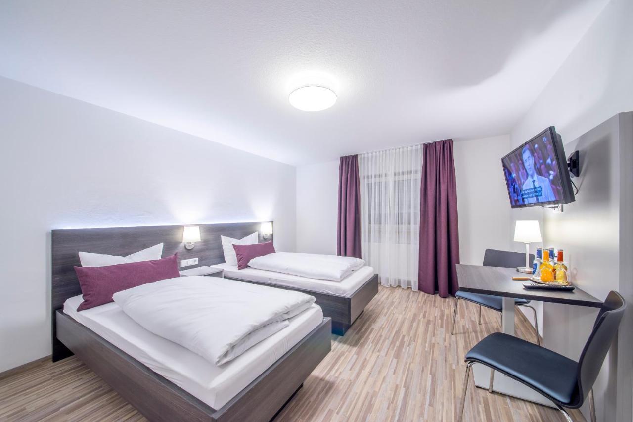 Hotel Nuernberger Hof Neumarkt in der Oberpfalz Buitenkant foto