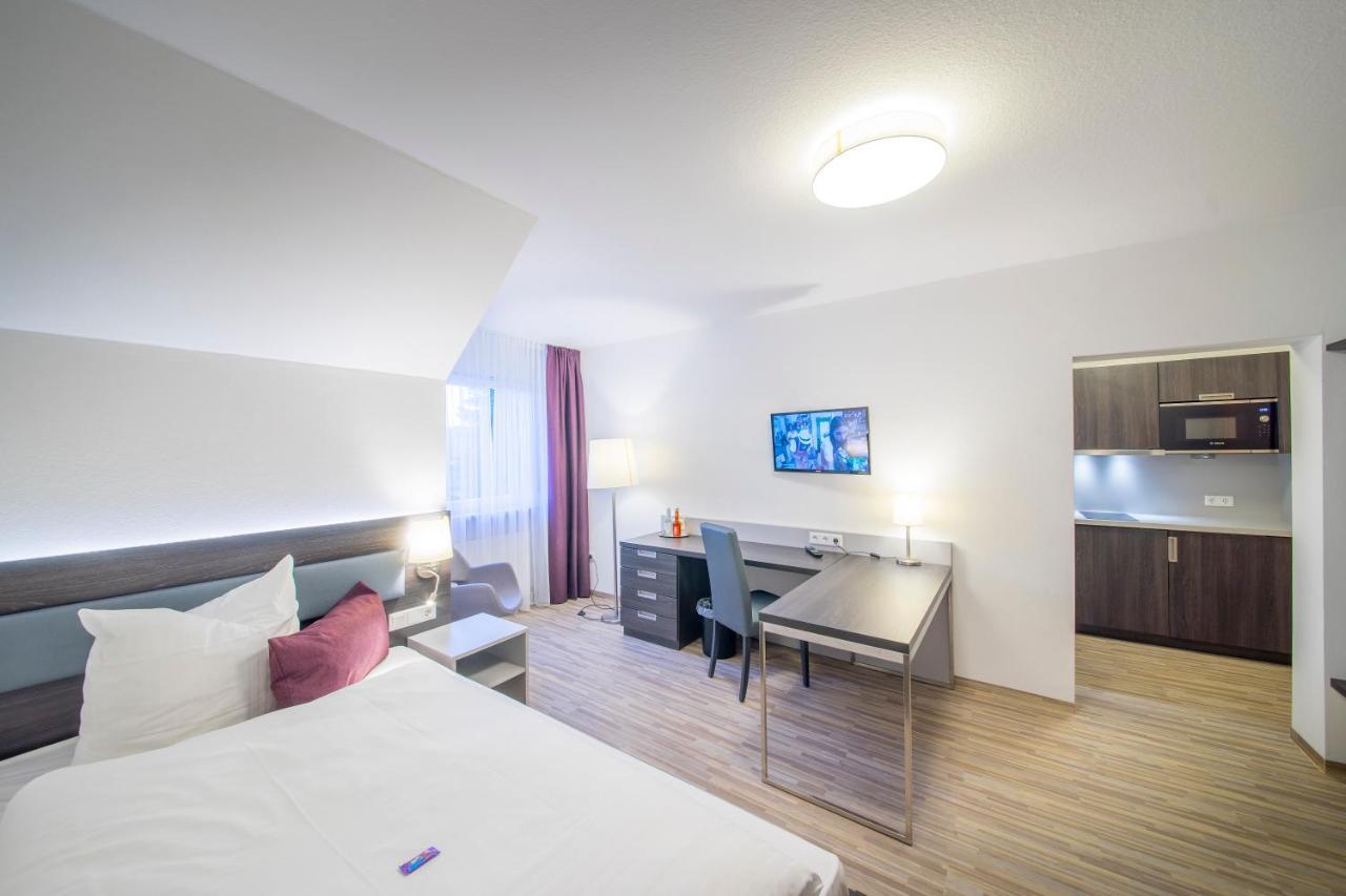 Hotel Nuernberger Hof Neumarkt in der Oberpfalz Buitenkant foto